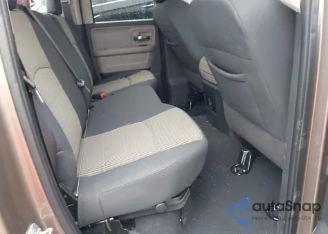 2009 Dodge Ram 1500 Slt/Sport/Trx z USA, uszkodzony, nr VIN 1D3HV18TX9S745355